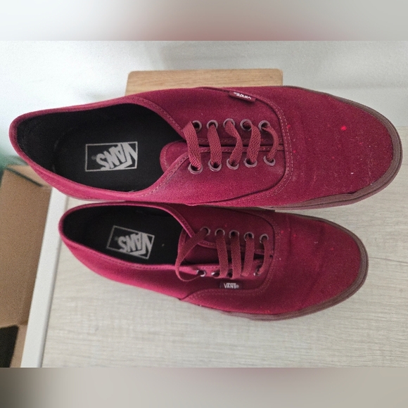 Vans Authentic Low Top Skate Shoes Sneakers Burgundy Maroon Mens Size 10.5 - Picture 3 of 9